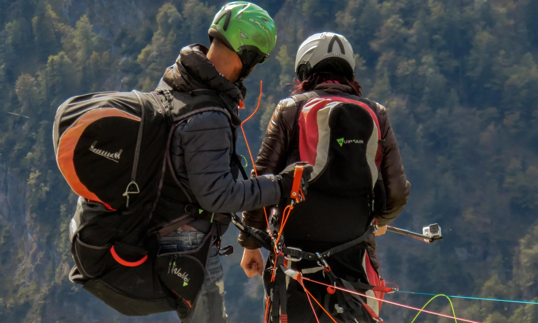 Devenir moniteur de parapente, le guide complet pour transformer votre passion en métier !